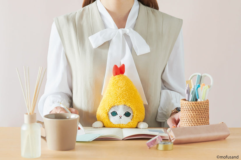 Posture Pal - mofusand - Collector Charm
